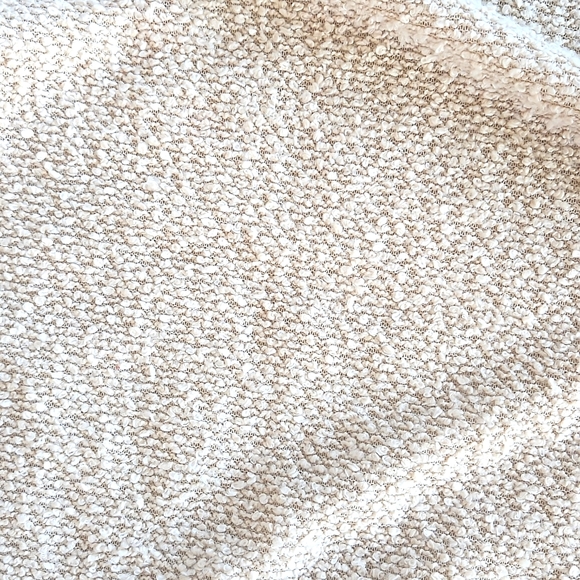 NWOT..Cold Shoulder sweater - Picture 4 of 8